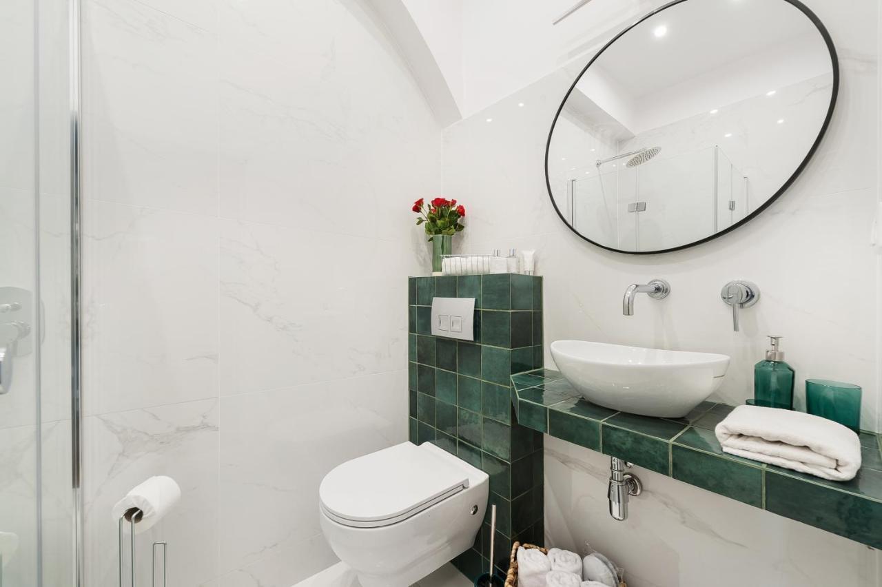 Luxury Spa Apartment Old Town Cracovie Extérieur photo