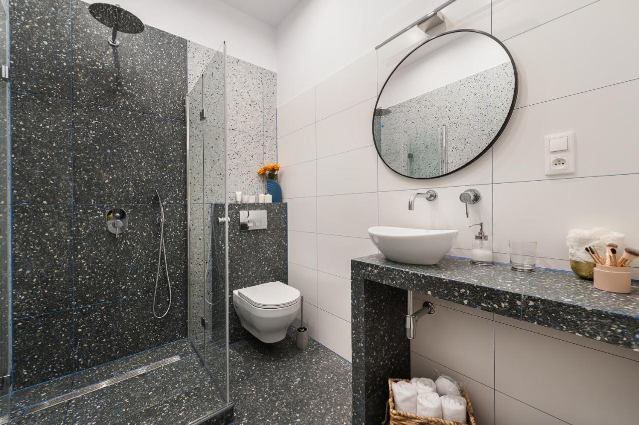 Luxury Spa Apartment Old Town Cracovie Extérieur photo